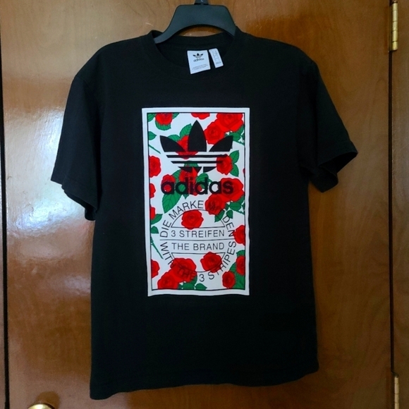 ADIDAS Trefoil Boyfriend Tshirt sz sm - Picture 1 of 7